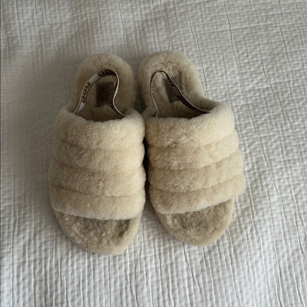 UGG Cream Fluffy Slide Sandals - Picture 3 of 5